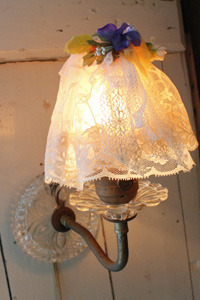 빈티지 꽃받침글라스 램프
