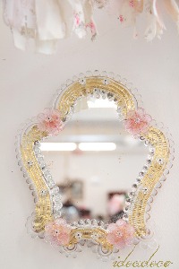 빈티지 핑크꽃과 연노랑 컬러 글래스의 이태리 무라노 거울