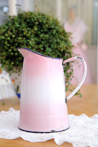 빈티지 프랑스 핑크 그라데이션 에나멜 피처