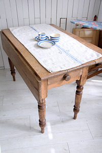 영국 서랍이 있는 더블 사이드 폴딩 파인 테이블